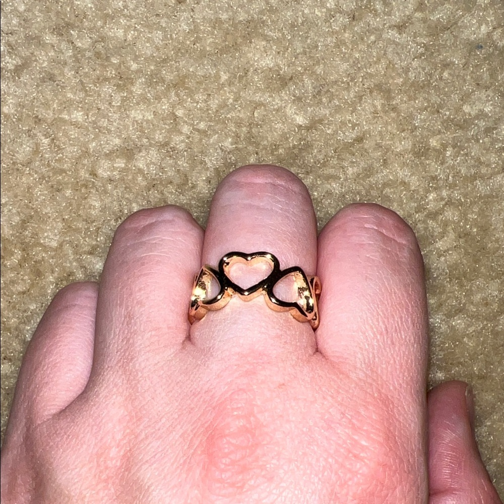 3 Gold Rings - Picture 3 of 4